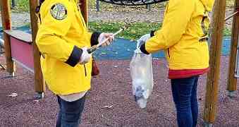 I volontari di Scientology al Parco Gallo per promuovere il rispetto dei parchi