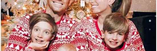 Set pigiami Natale famiglia: un regalo di successo per un caldo Natale