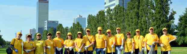 Brescia: volontari di Scientology nella Giornata del Verde Pulito 2024